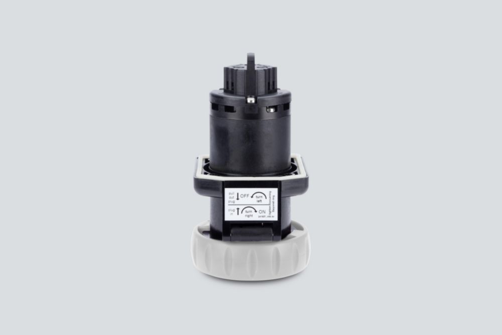 Ex Series 8573/15 16 A flange socket with extra-low voltage R. STAHL