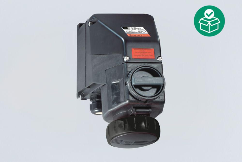 Ex Series 7571/11 32 A wall-mounting sockets R. STAHL