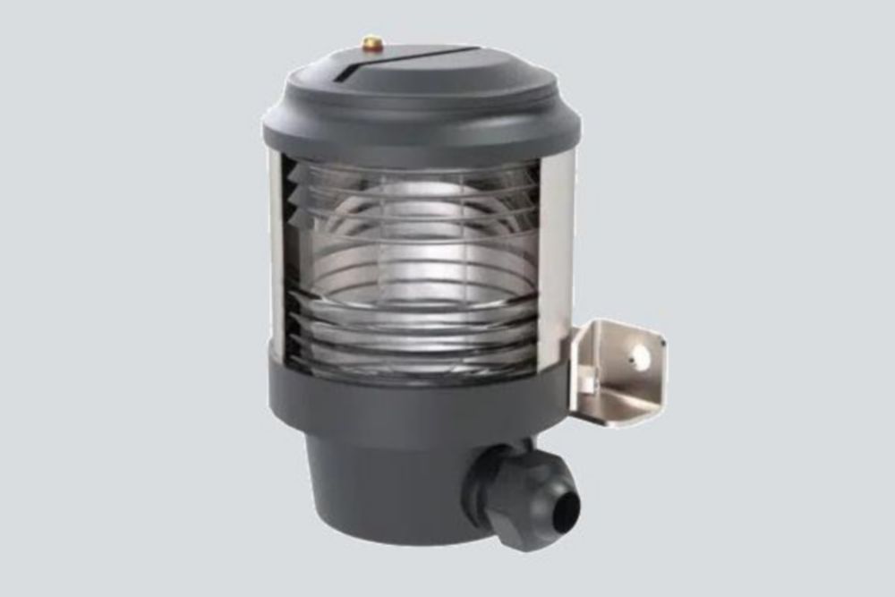 Navigation light for vessels 7-20 meters in length series TEF 2898 R. STAHL