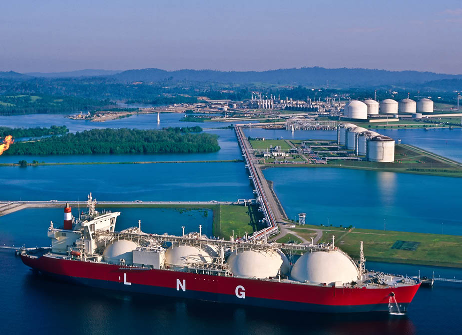 Ex Remote IO Systemlösung LNG Tanker R. STAHL Ex remote IO Systemloesung Automation LNG Tanker