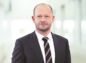 Ex Peter Leischner Aufsichtsrat R. STAHL