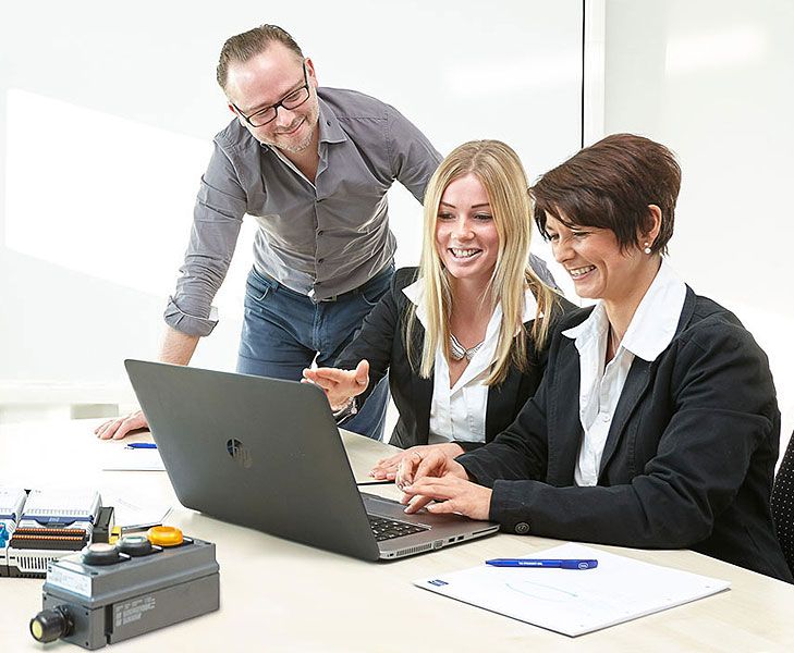 Ex Karriere Weltmarktführer arbeiten R. STAHL Ex Karriere Weltmarktführer arbeiten R. STAHL