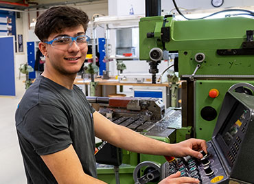 Ex Ausbildung Industriemechaniker R. STAHL Ex Ausbildung Industriemechaniker zukunftssicher R. STAHL