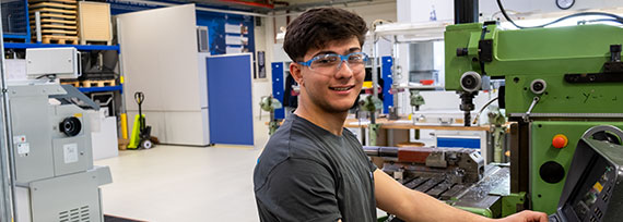 Ex Ausbildung Industriemechaniker R. STAHL Ex Ausbildung Industriemechaniker zukunftssicher R. STAHL