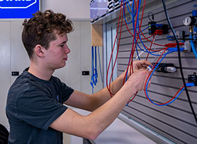 Ex Ausbildung Mechatroniker R. STAHL Ex Ausbildung Mechatroniker Azubi R. STAHL