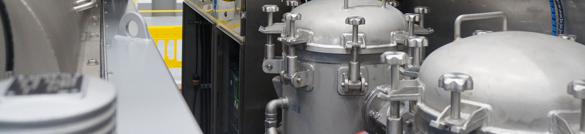 Ex p pressurized enclosure separators R. STAHL Ex p pressurized enclosure separators R. STAHL