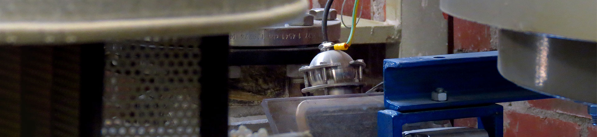 Ex Monitoraggio permanente dello stato di completamento Monitoraggio vetro di controllo R. STAHL Ex Monitoraggio permanente dello stato di completamento Monitoraggio vetro di controllo R. STAHL